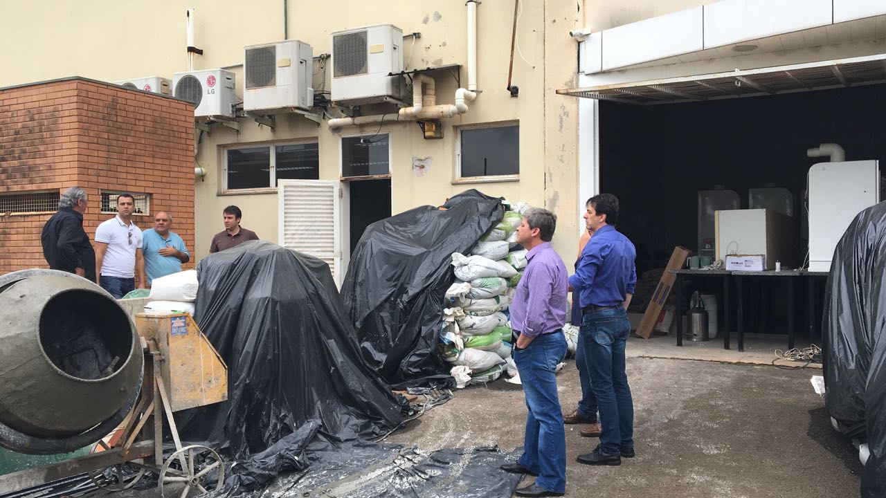Presidente e diretor visitam obras da Regional de Londrina