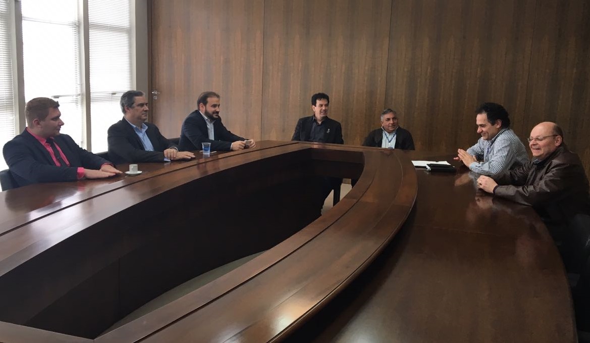 Reunião na Prefeitura de Guarapuava