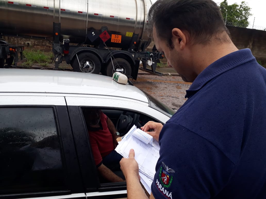 Taxímetros de Maringá e Sarandi são verificados pela REMAR