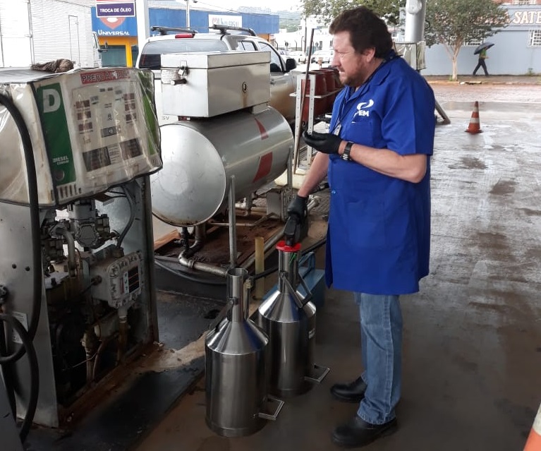 Fiscalização de bombas de combustível na Região de Guarapuava