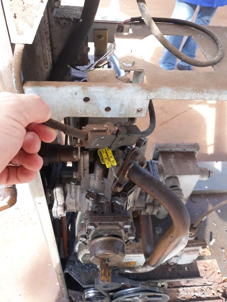 Fiscalização de bombas de combustível na Região de Guarapuava