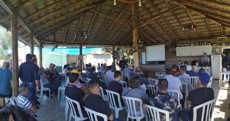 Equipe do IPEM-PR participa da reunião da APAC-PR