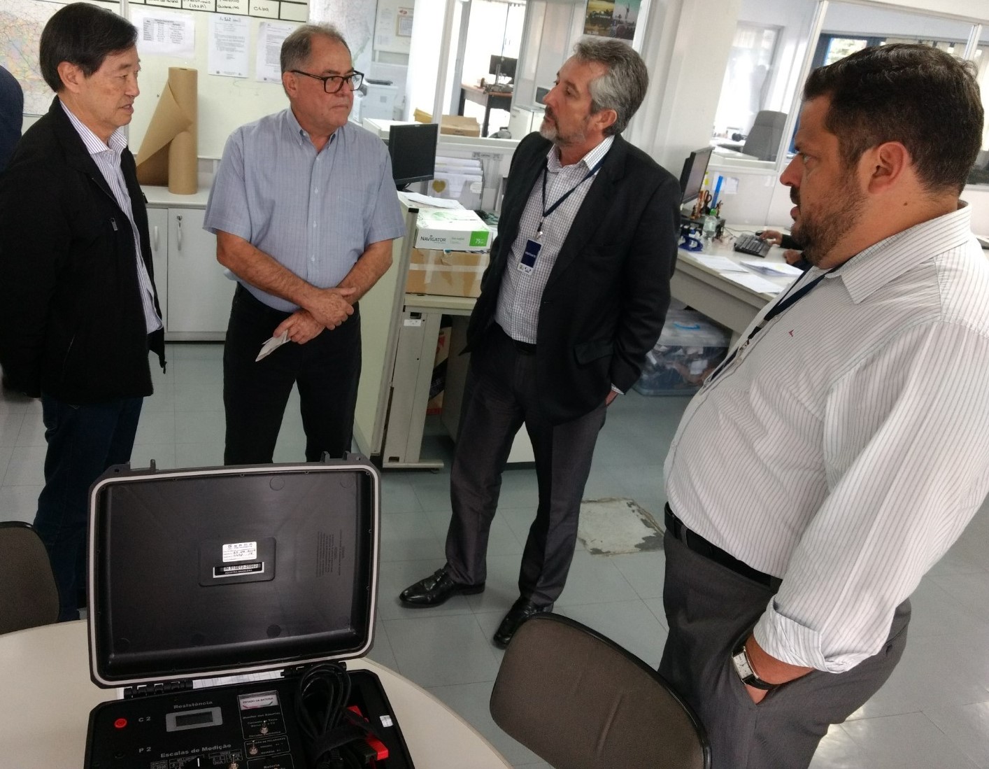 Sindicel doa parelho para fiscalização de fios e cabos elétricos