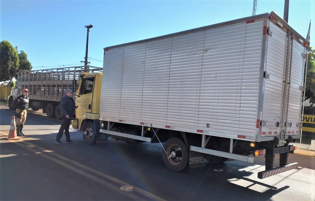 Fiscalização de cronotacógrafos no Oeste do Paraná