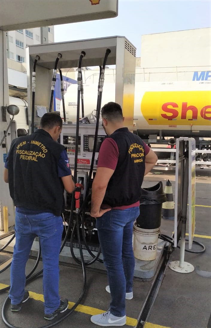 IPEM-PR fiscaliza bombas de combustíveis em Maringá