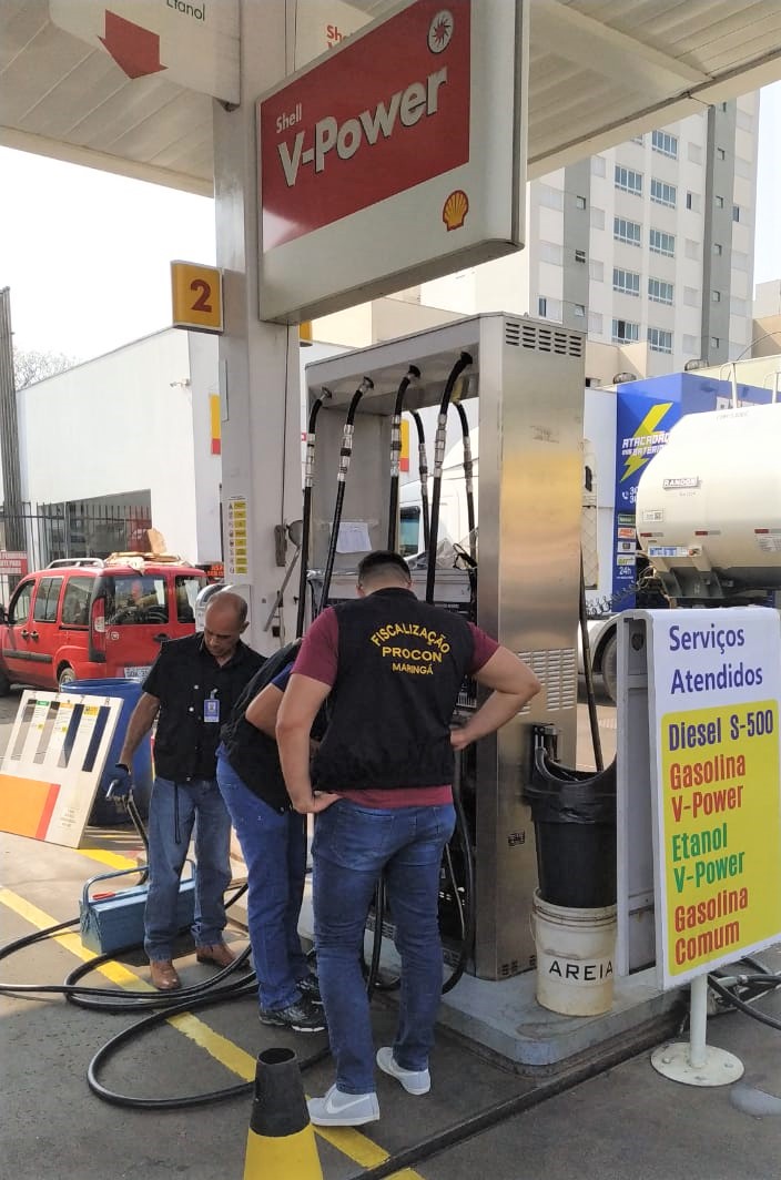 IPEM-PR fiscaliza bombas de combustíveis em Maringá