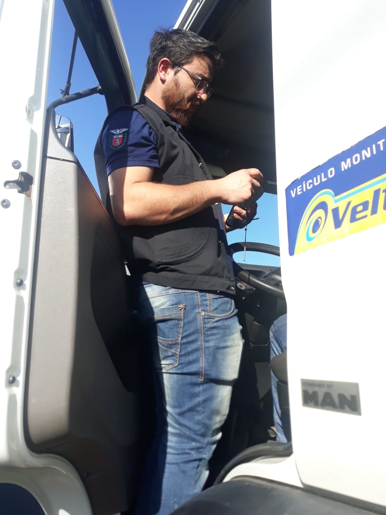 Fiscalização de cronotacógrafos em Guarapuava, distrito de Guará