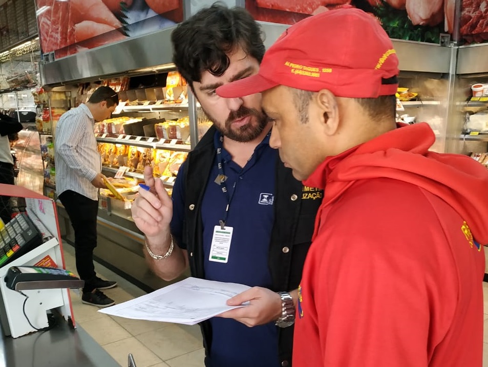 IPEM-PR fiscaliza balanças e produtos pré-embalados no comércio de Maringá