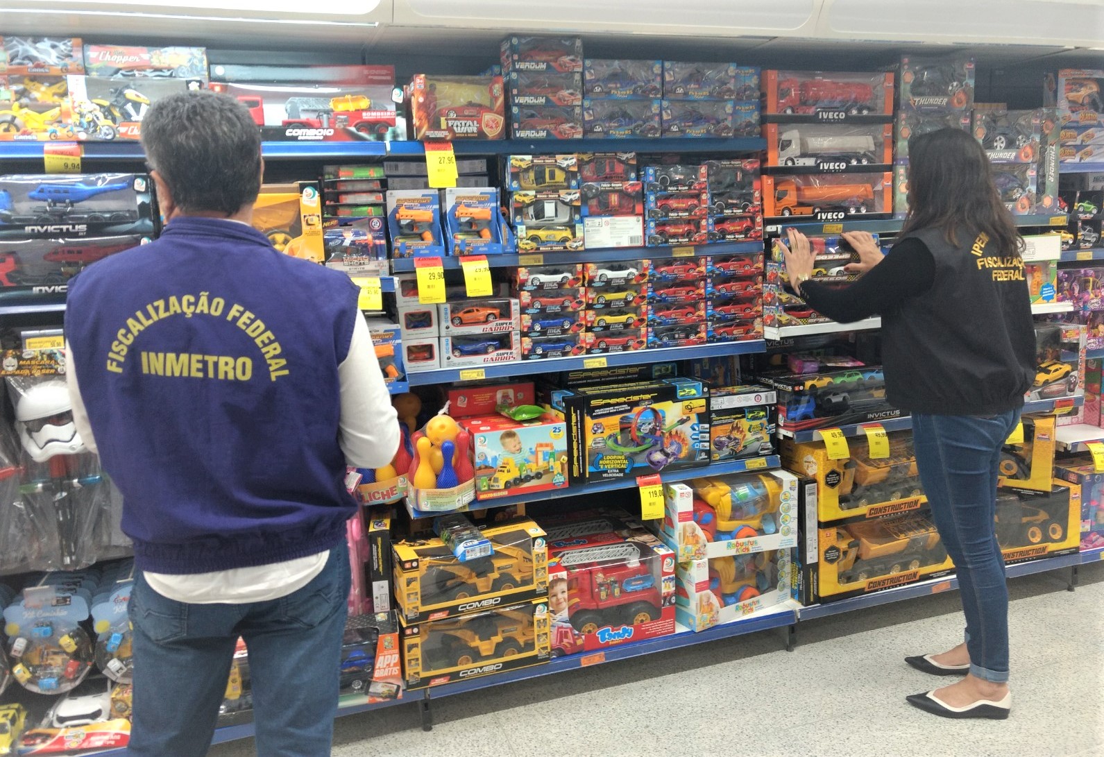 Fiscalização de produtos infantis