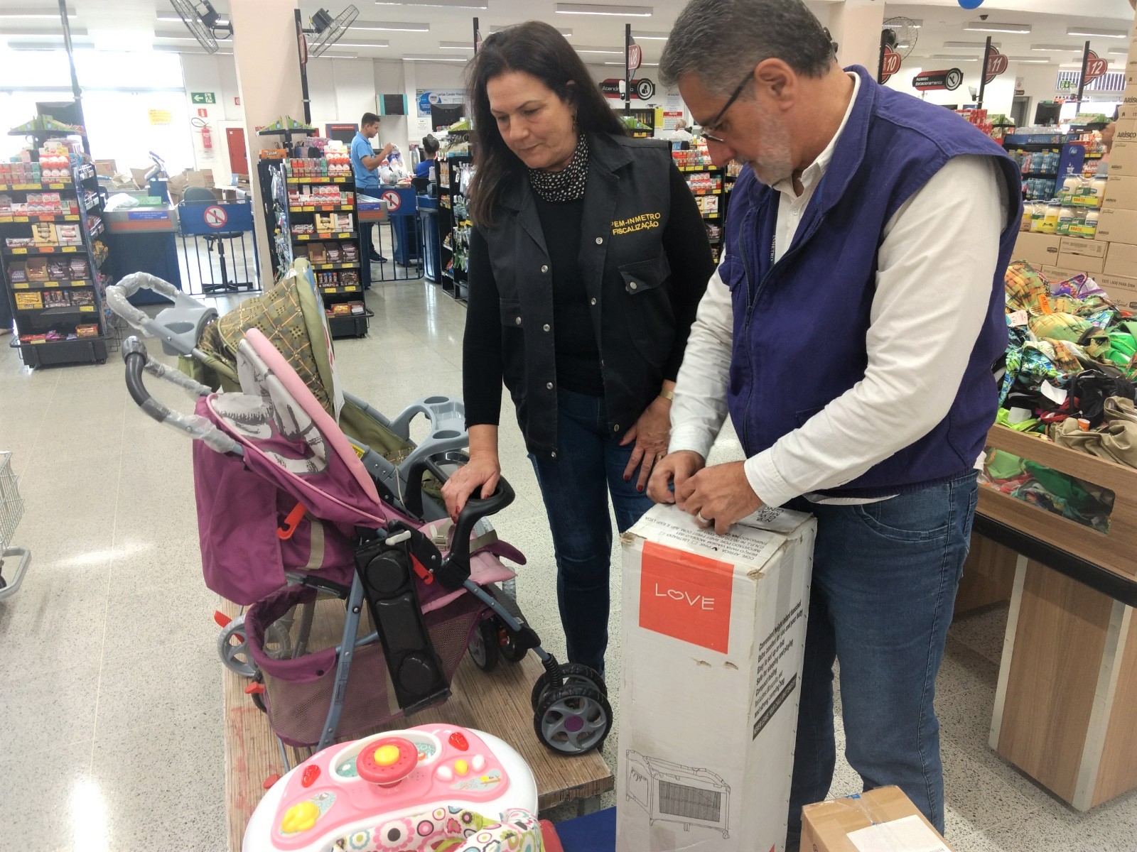 Fiscalização de produtos infantis