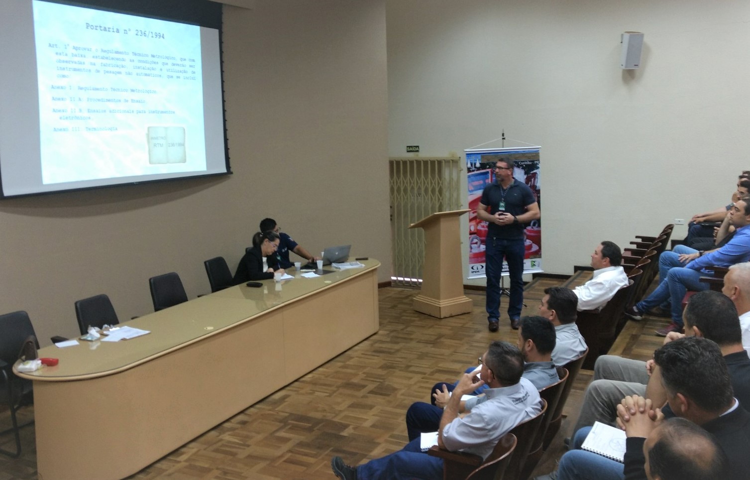 Reunião do IPEM-PR com permissionárias de balança de grande porte