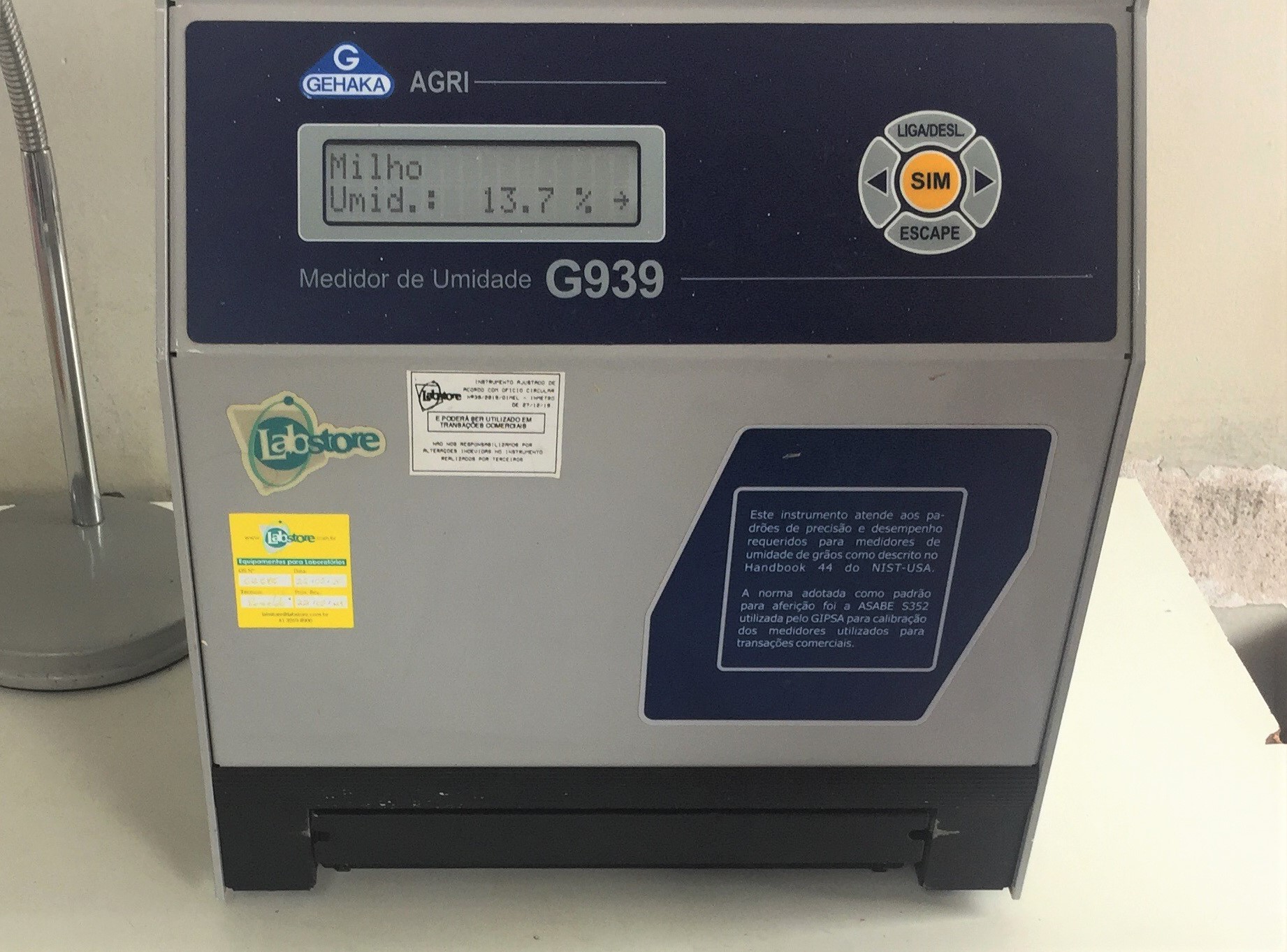 Equipe da Regional de Cascavel verifica Medidores de Umidade de Grãos em Cooperativas e Moinhos