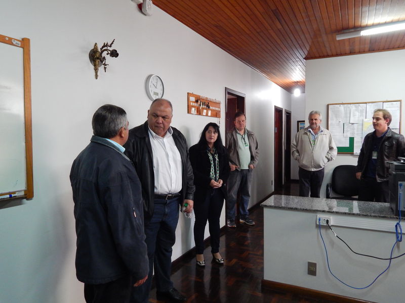Oliveira Filho visita Regional de Guarapuava