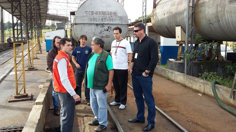 Fiscalização de tanques ferroviários em Araucária