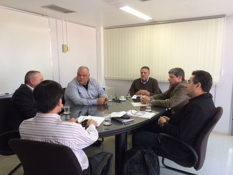 Reunião com Oliveira Filho e Eduardo Costa Almeida do Inmetro-RS