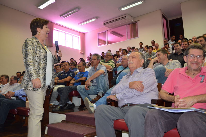 Palestra Cleusa Martins 2