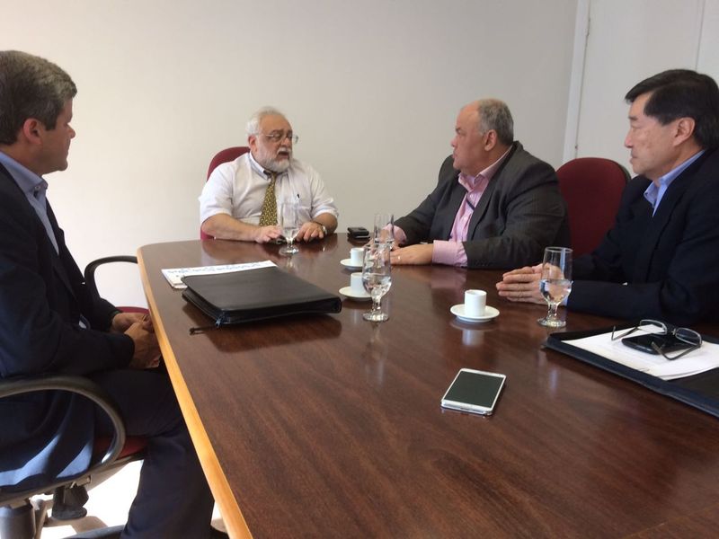 Oliveira Filho em reunião com presidente do Inmetro Oliveira Filho em reunião com presidente do Inmetro