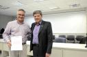 Conselho de Administração do IPEM/PR é instaurado em primeira reunião! Diretor Rogério Moletta entrega Relatório de Atividades ao representante da Fecomércio