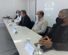 Presidente do Inmetro visita IPEM do Paraná, com três diretores