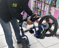 Operação Nacional de Natal fiscaliza brinquedos, bicicletas de uso infantil e luminárias, além de produtos pré-embalados
