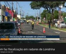 Veículos de comunicação de Londrina registram trabalho do IPEM-PR, durante vrificação de medidores de velocidade que sofreram problemas técnicos e vandalismo