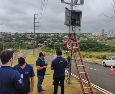 Regional de Maringá verifica radares instalados na cidade com ajuda da SEMOB