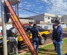 Regional de Maringá verifica radares instalados na cidade com ajuda da SEMOB