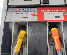 Operação conjunta com Ipem-PR, Delcon, ANP e Procon fiscalizam postos de combustíveis