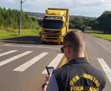 Fiscalização de cronotacógrafos em Londrina