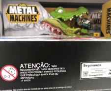 Brinquedos devem ser certificados pelo INMETRO e trazer o selo de garantia de que o produto foi ensaiado