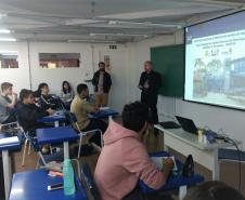 Palestra dos gerentes do IPEM-PR para alunos do IFPR - Campus de Colombo