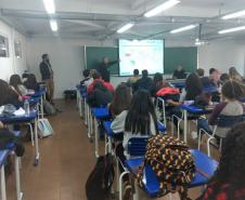 Palestra dos gerentes do IPEM-PR para alunos do IFPR - Campus de Colombo