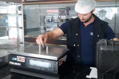 IPEM-PR fiscaliza balanças e produtos pré-embalados no comércio de Maringá