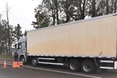 Regional de Cascavel fiscaliza cronotacógrafos em Ubiratã