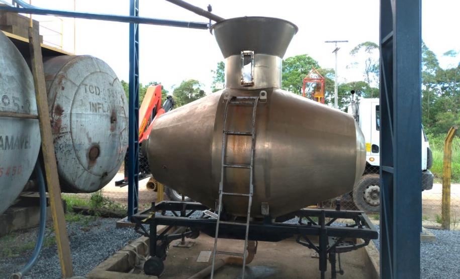 2021 02 09 Vagão tanque