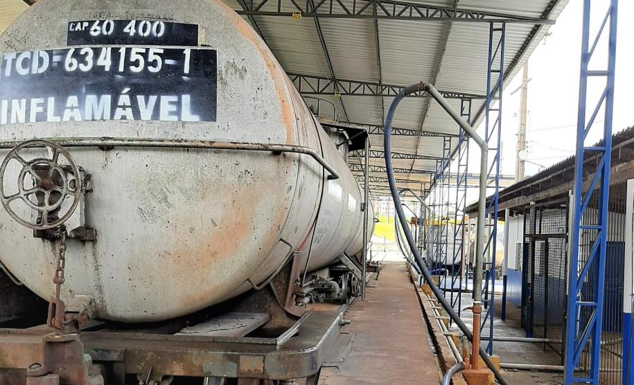 2021 02 09 Vagão tanque