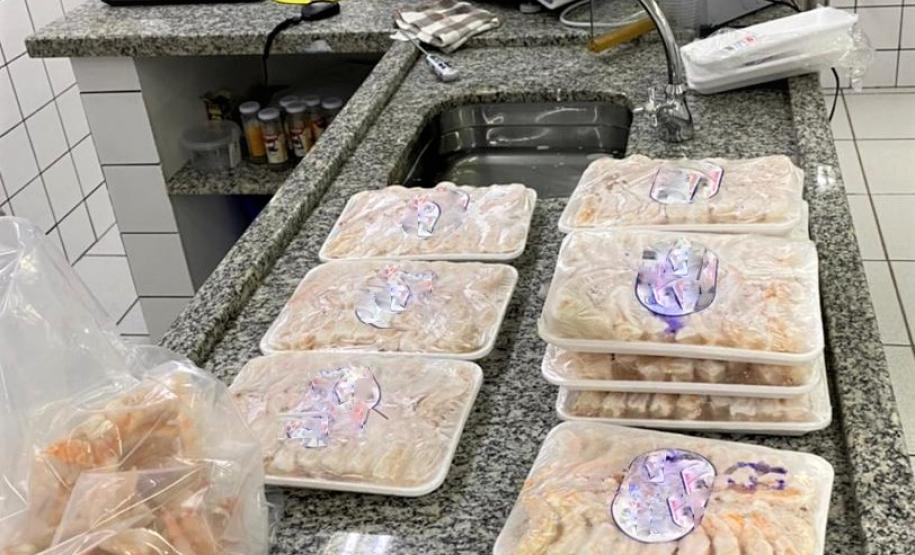 2021 03 11 Camarao congelado