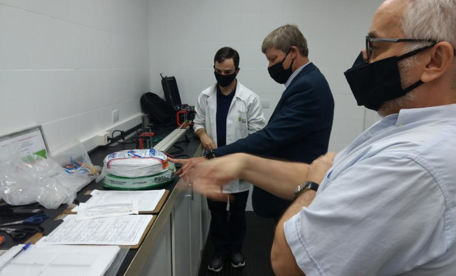 LACUT reprova fios e cabos elétricos