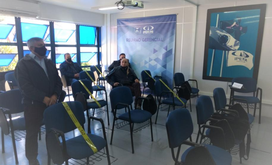 Presidente do Inmetro visita IPEM do Paraná, com três diretores