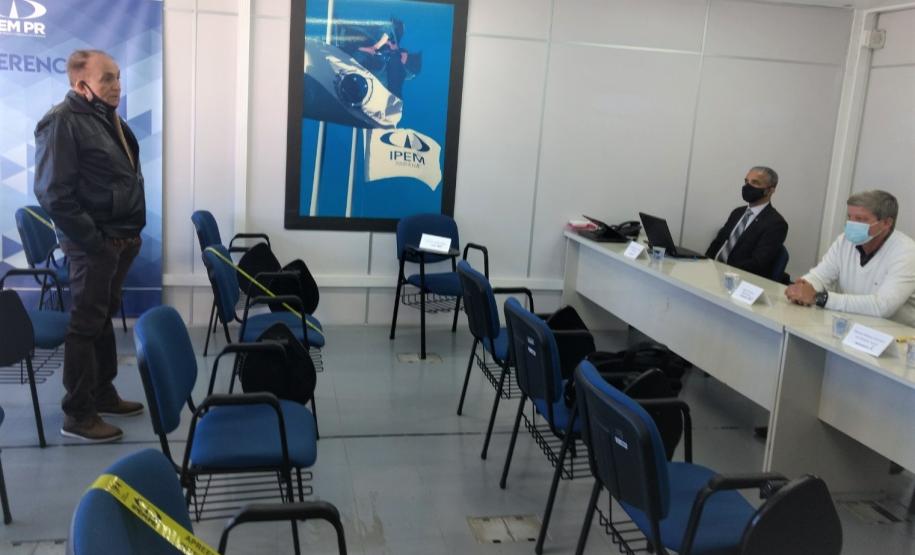 Presidente do Inmetro visita IPEM do Paraná, com três diretores