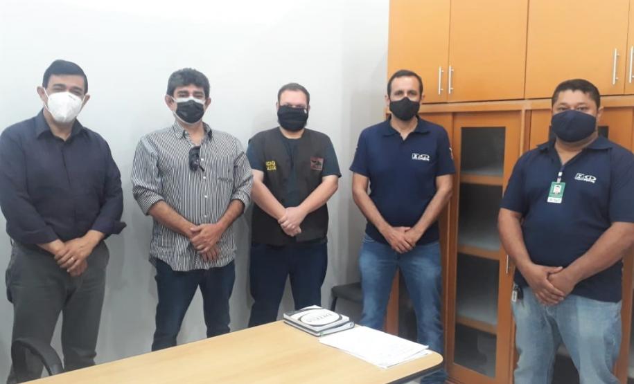 Operação conjunta IPEM-PR e PROCON de Campo Mourão fiscalizam bombas de combustíveis