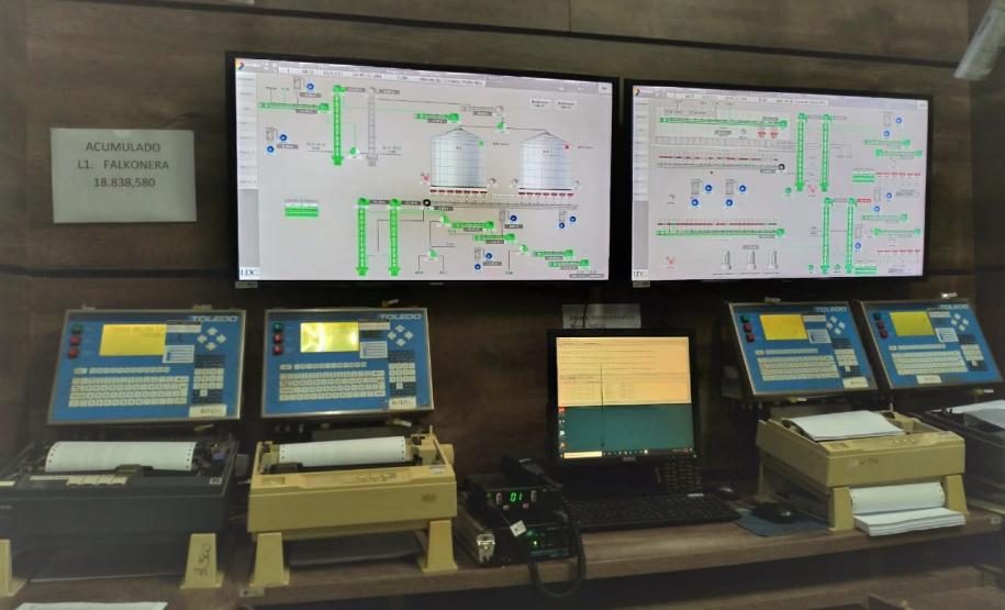 IPEM-PR calibra balanças de fluxo do Porto de Paranaguá