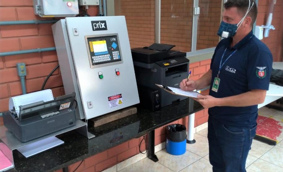 IPEM-PR calibra balanças de fluxo do Porto de Paranaguá