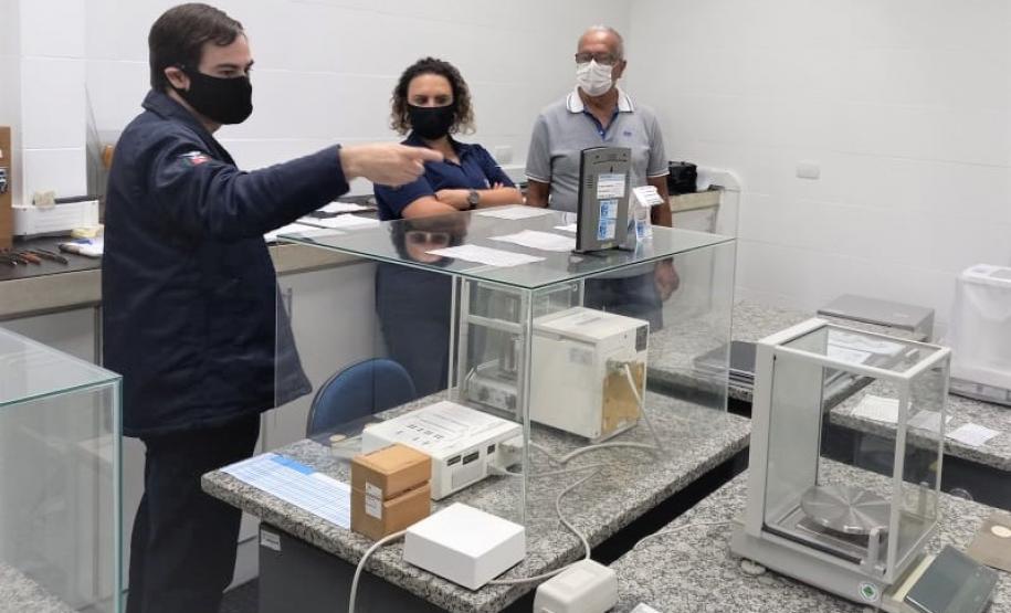 Treinamento para utilização do micro-ohmímetro em fiscalizações de fios e cabos elétricos