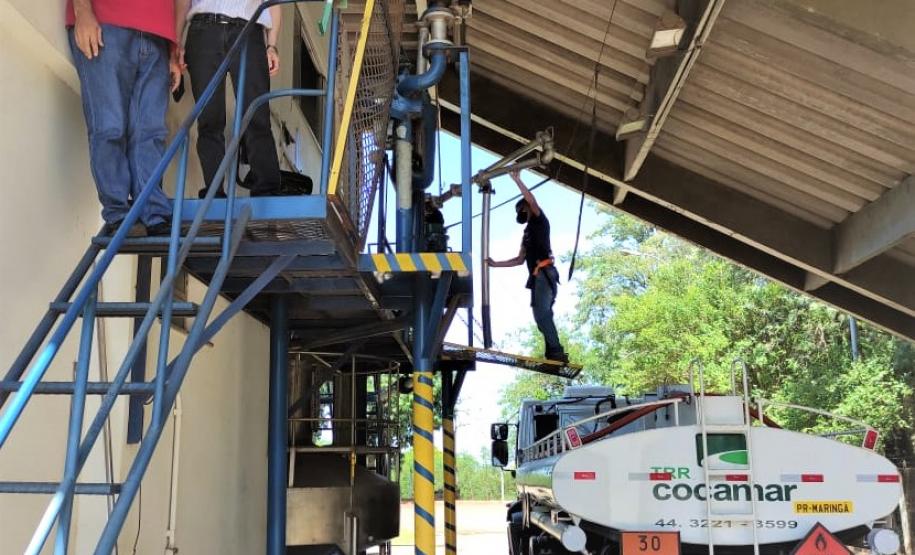 Shiniti Honda no Posto de Verificação de Caminhão Tanque em Maringá