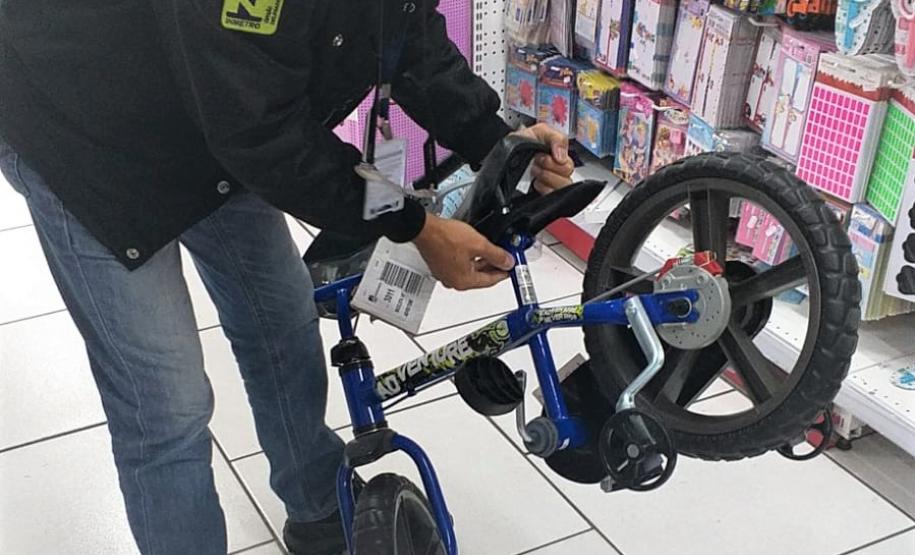 Operação Nacional de Natal fiscaliza brinquedos, bicicletas de uso infantil e luminárias, além de produtos pré-embalados