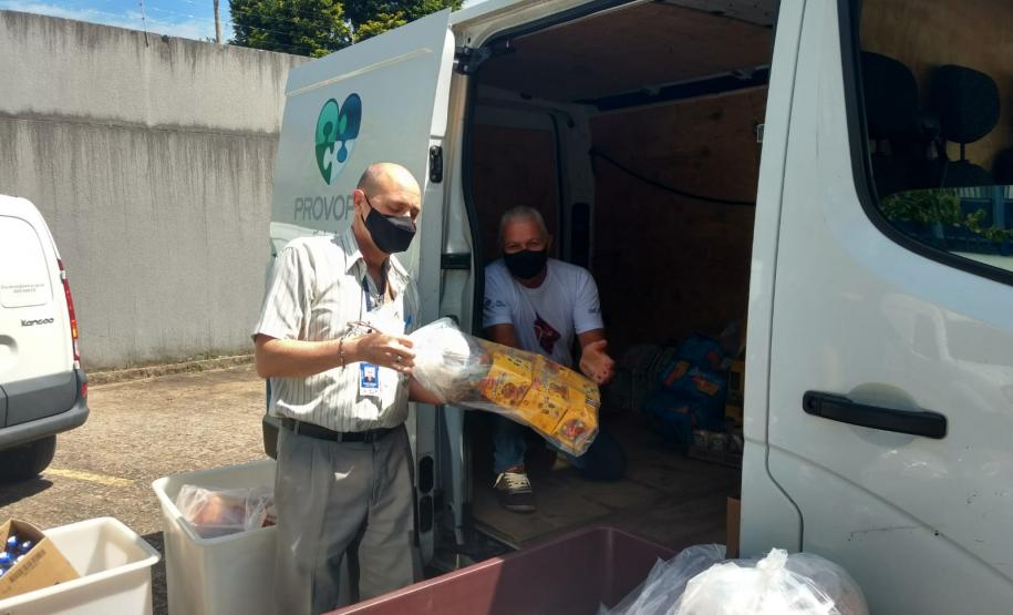 IPEM-PR doa alimentos e produtos de higiene pessoal e limpeza ao Provopar