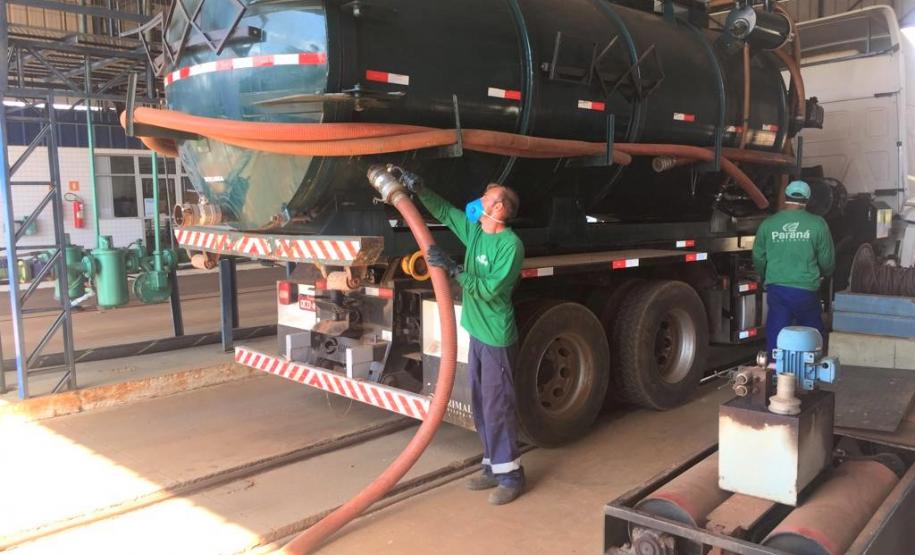 Limpeza do Sistema de Verificação de Caminhão Tanque da RECAS