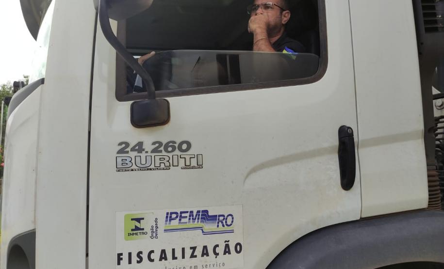 Pesos do Ipem-RO e do Inmetro-Surgo são calibrados no Laboratório de Maringá