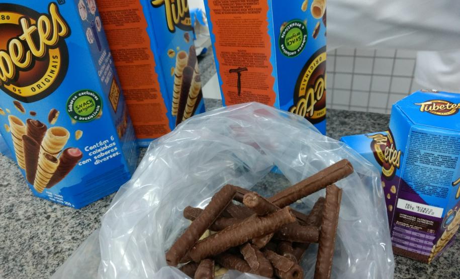 Testes de laboratório do IPEM-PR verificam peso de ovos de Páscoa